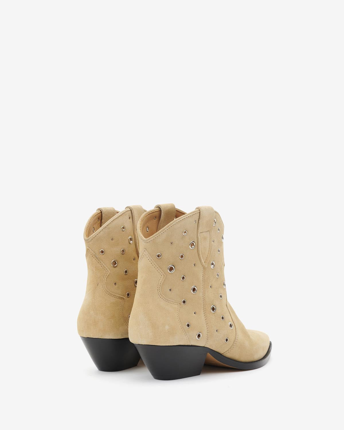 Boots Dewina - Image 3