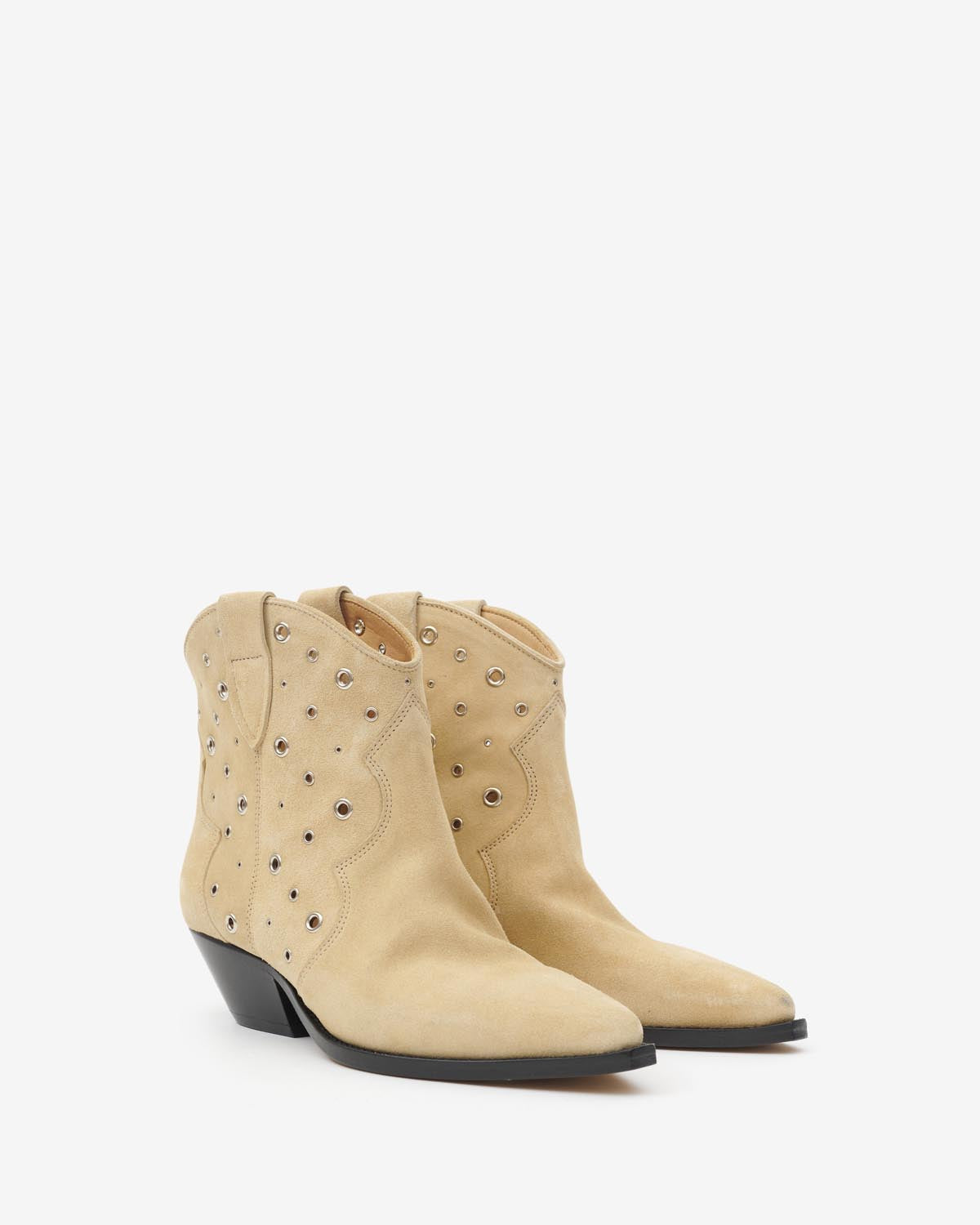 Boots Dewina - Image 4