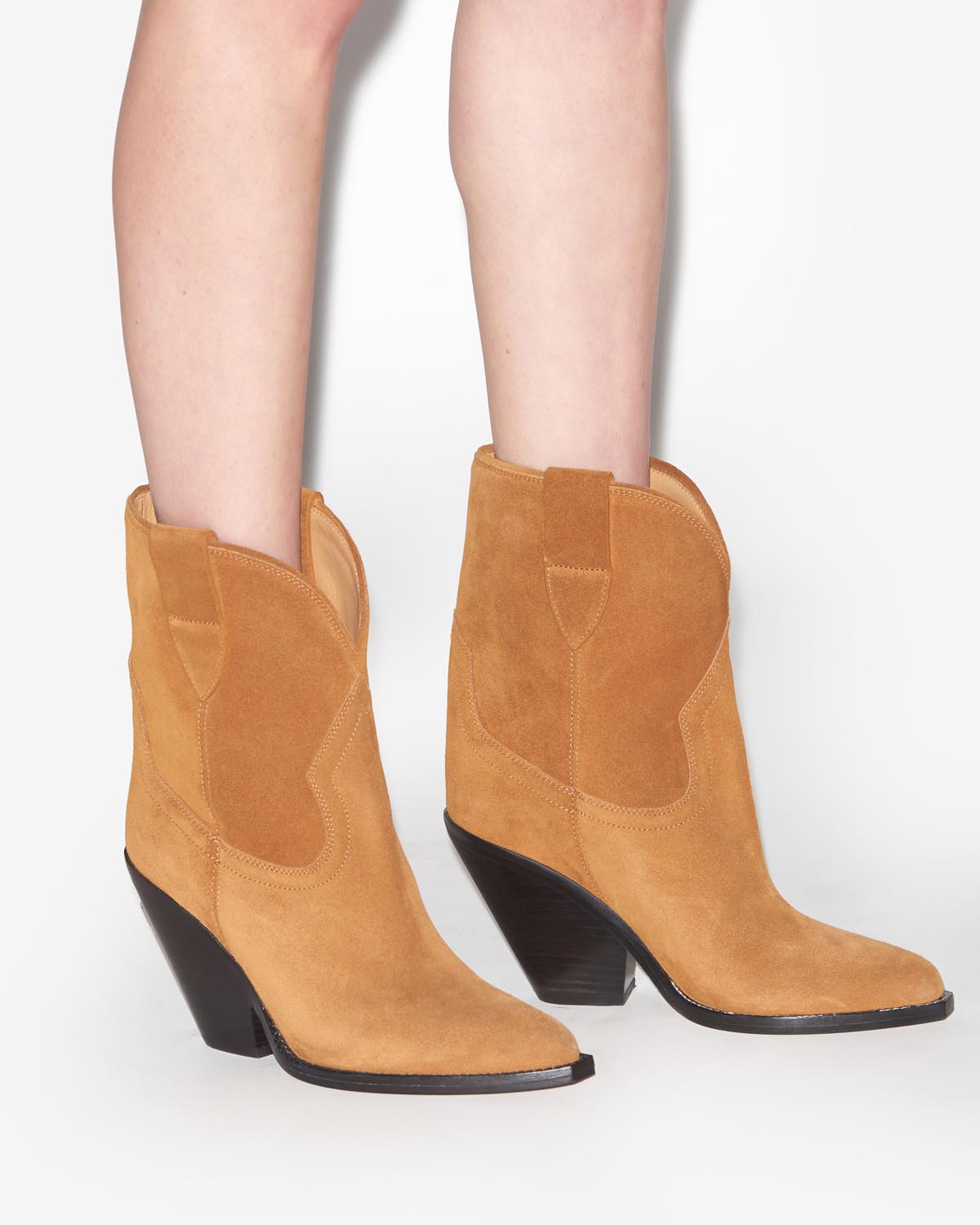 Boots Leyane - Image 4