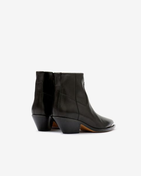 Boots Adnae - Image 8