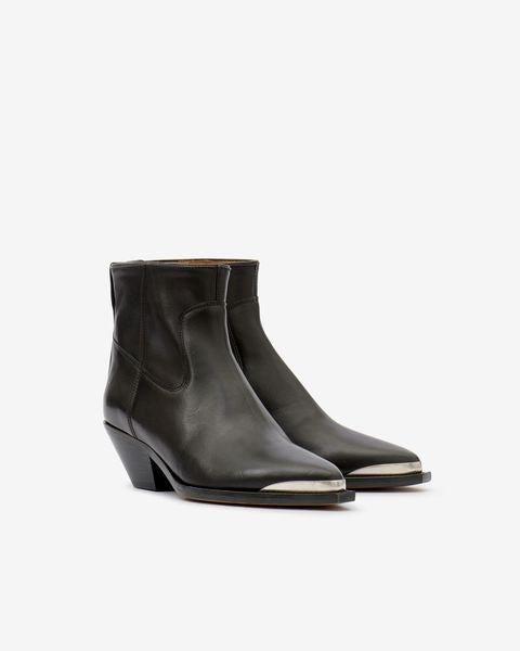 Boots Adnae - Image 9