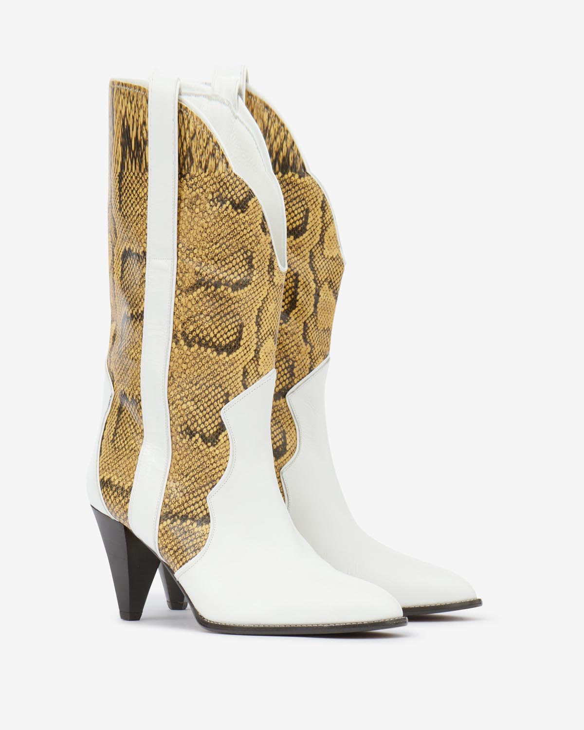 Boots Witney - Image 3
